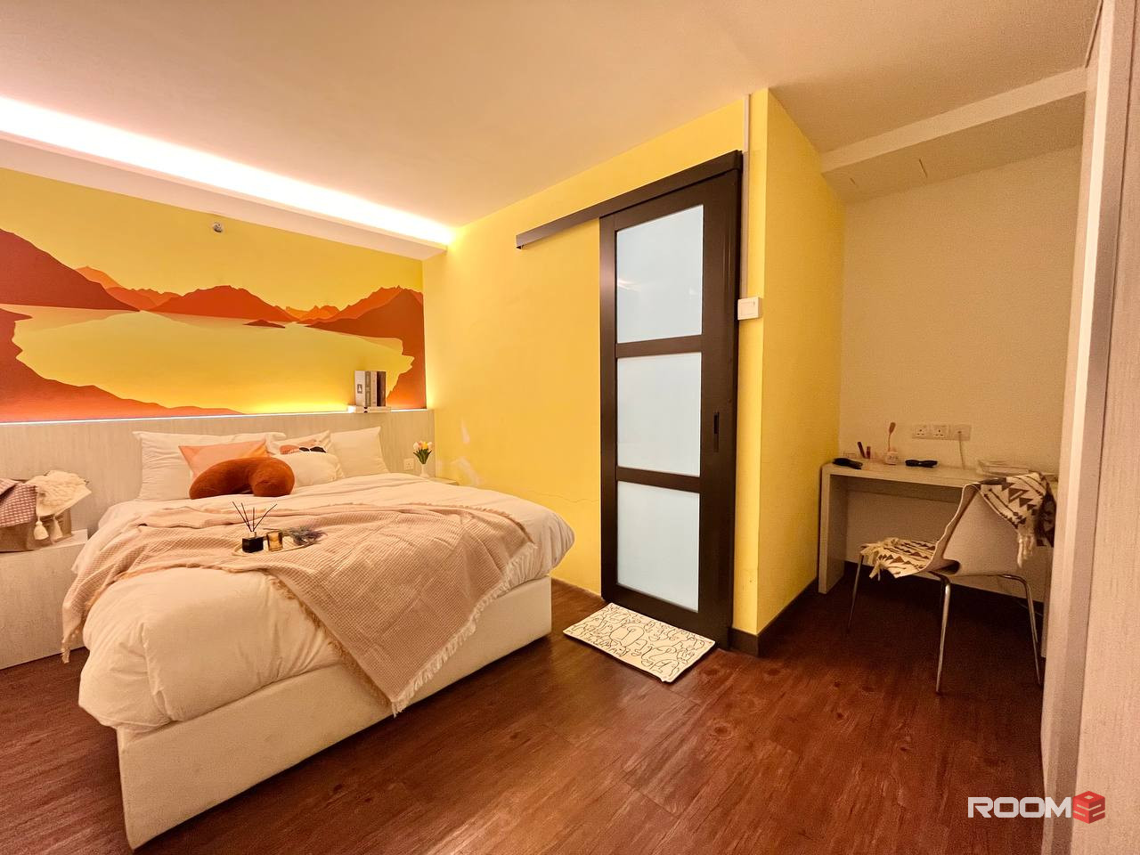 Shop 'til You Drop! 🛍️ Rent a room near the mall 🏙️ - Embrace the urban lifestyle! 🛋️️🛍️5 Min Sunway Velocity Mall