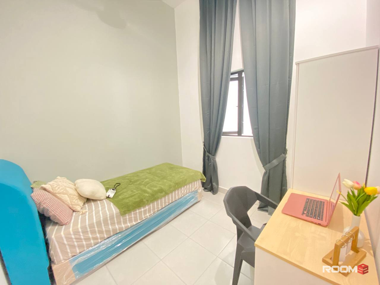 👩‍🦰 Female Unit: ZERO DEPOSIT Room At Bandar Tun Hussein Onn 💫 5 Min Walk To MRT Bandar Tun Hussein Onn 🚄