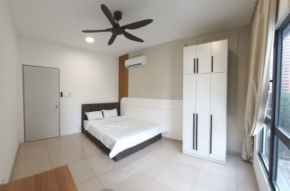 Medium Room at D'QUINCE Damansara Perdana Mutiara Damansara