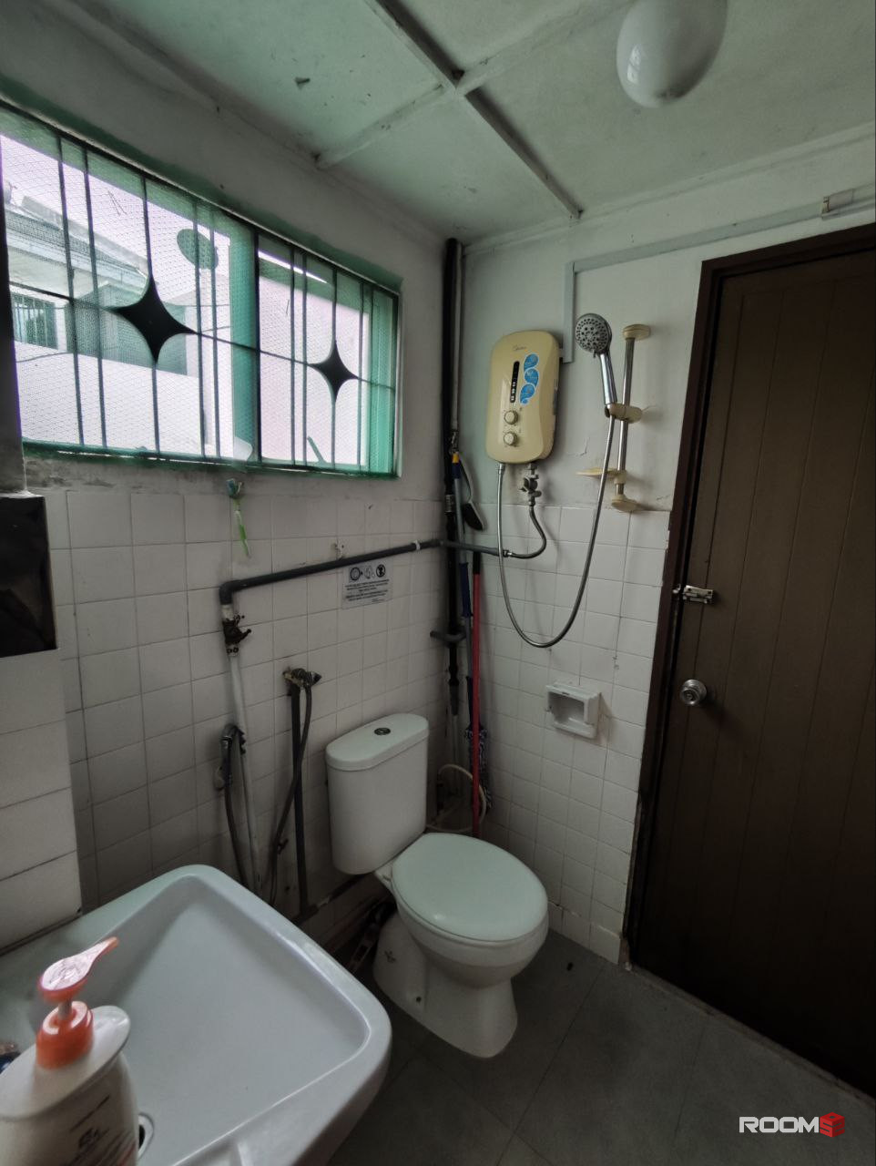 📍TTDI 🚽Attached Bathroom