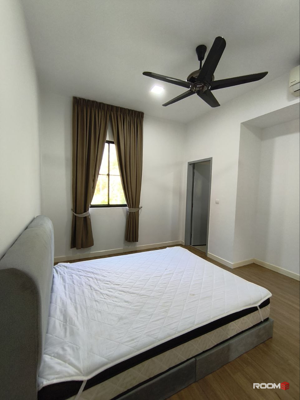 😍PJ MASTER ROOM | Walking to UM, LRT & Damansara Utama | Room Available Now!! Fully Furnished