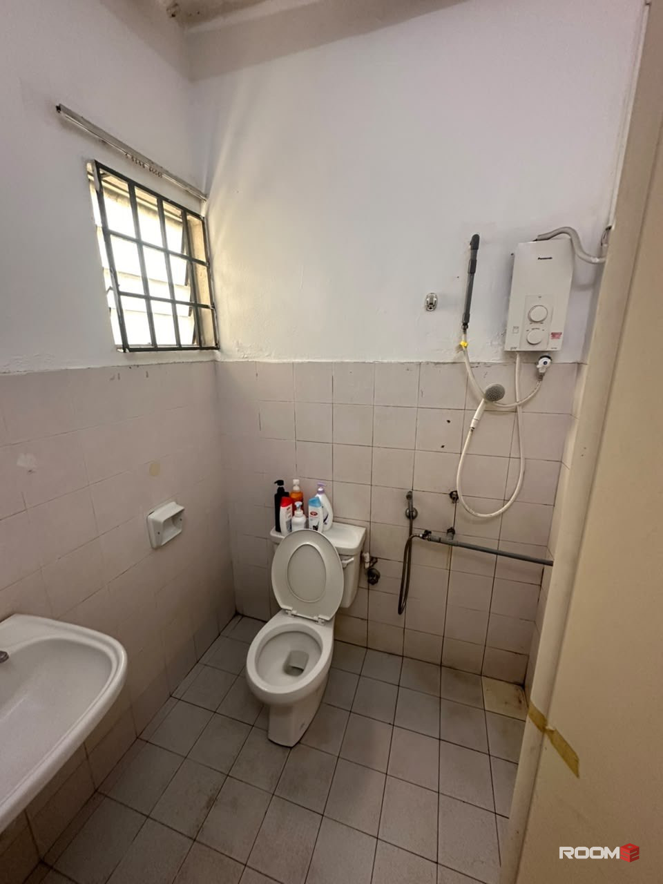 🏠 Budget-Friendly Room @ Bandar Utama | Only RM600!