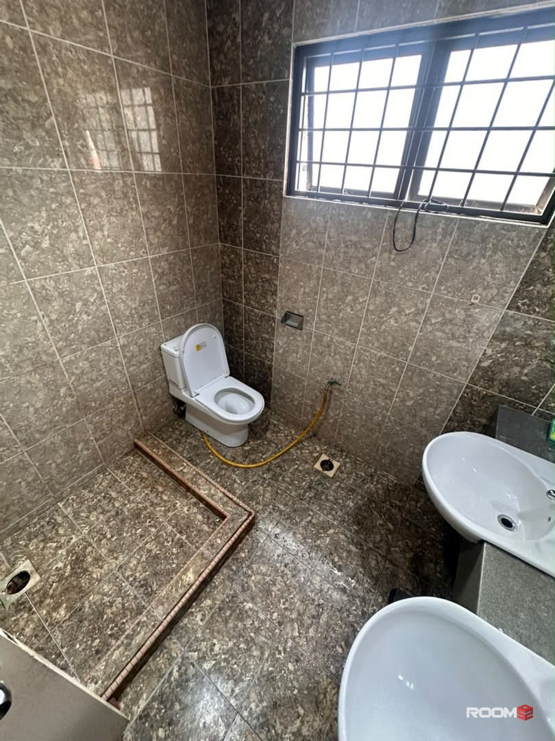 👑 Spacious Master Room for Rent @ Bandar Utama | RM870