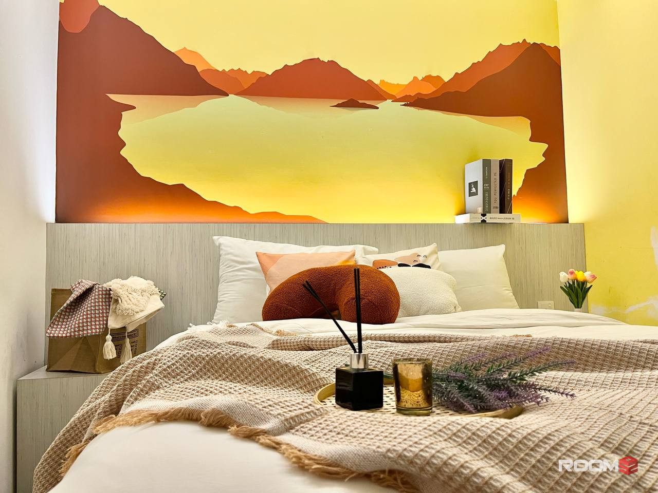 Safety Assured Living With Us! 😡 ZERO DEPOSIT Room Fully Furnished Room at Maluri with Modern Furnishing ! 💰