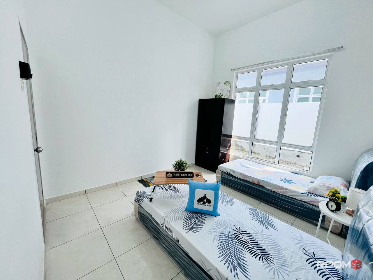 [Bilik Sewa Murah] , Tmn Bukit Senawang Perdana , [Bilik Medium] , Senawang , Seremban , Nexperia , Samsung SDI , Paroi