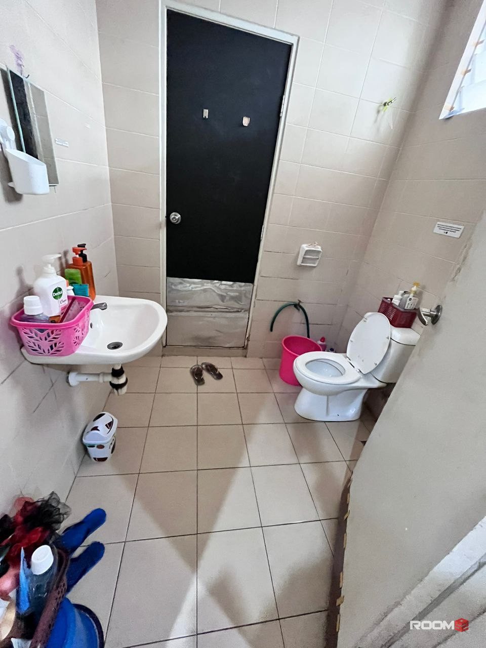 [Bilik Sewa Murah] , Taman Mesra Utama , [Bilik Medium] , Balakong ,The Mines , AEON Jusco , Amerin mall , Serdang