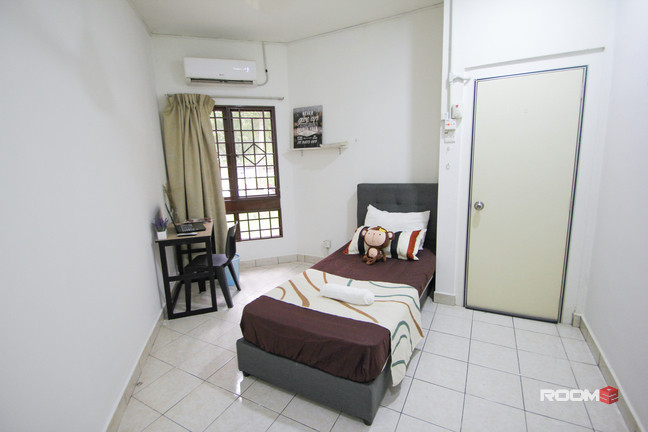 Room for Rent @Kota Damansara,Palm Spring Fully Facilities & Furnishing Newly Renovated