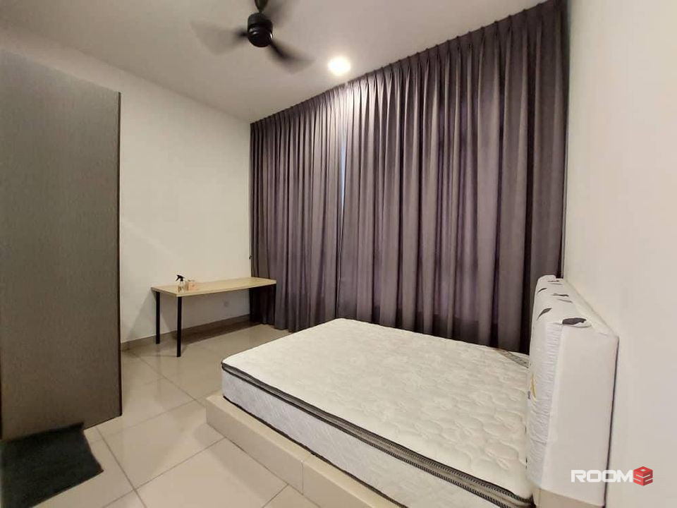 [2 Min Walk to LRT] Newly Renovated - Putra Suria Residence