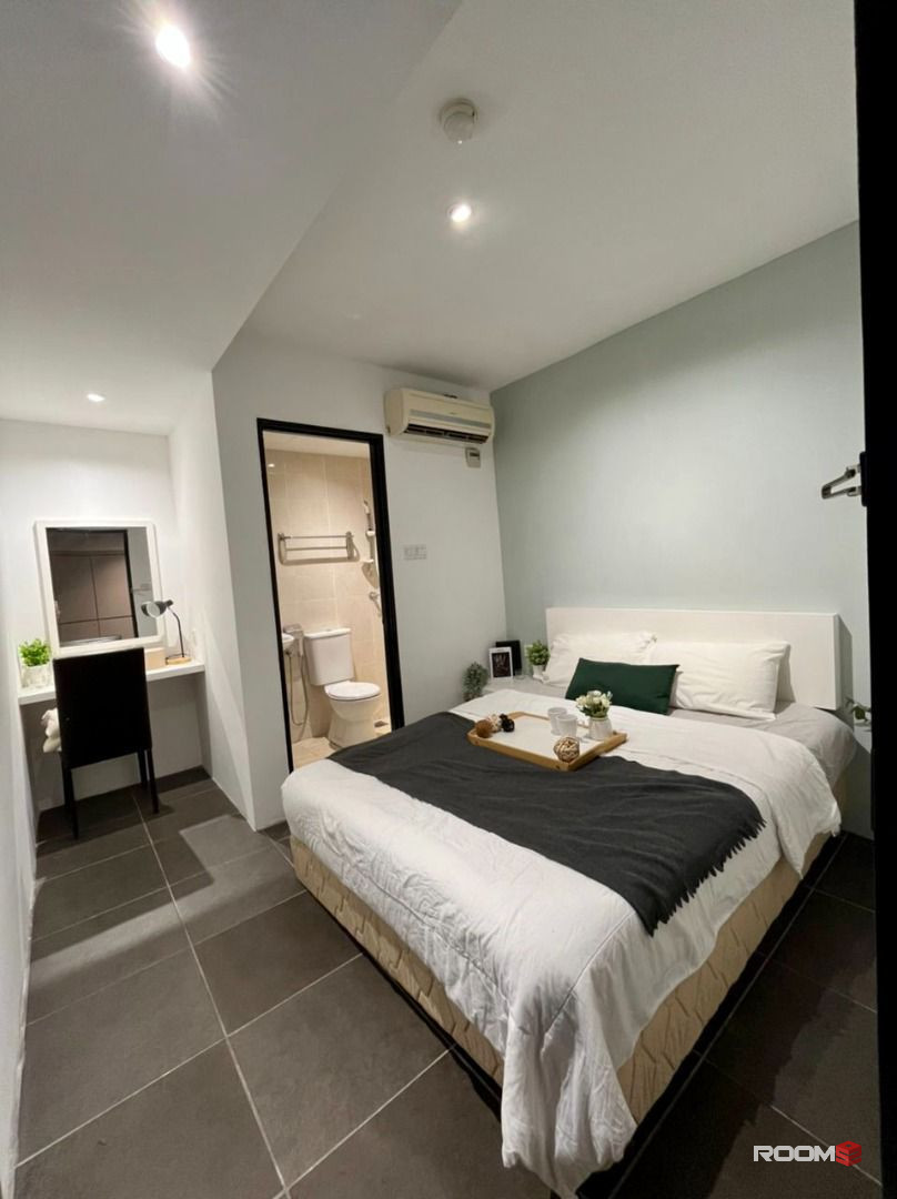 Very Cheap ZERO DEPOSIT Room With Private Bathroom 😨🚽 Room At Damansara Perdana 🌆