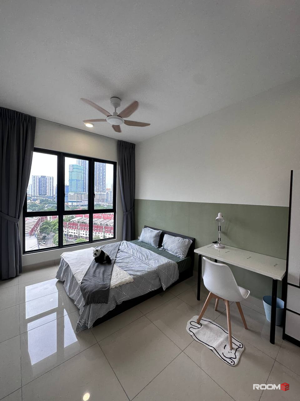 🌟Comfy New Unit Master Bedroom 🏠📶Free Wifi & Cleaning Service Provided!🧹