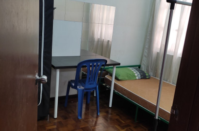 Private Female Room+Carpark,near airport Subang,Subang Bestari @Jasmin Apt,Sek U5