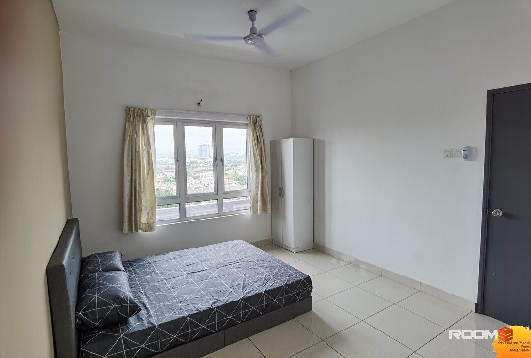 Master Room at Saville, Kajang Jalan Reko Near MRT Kajang UKM Bangi Kajang Town