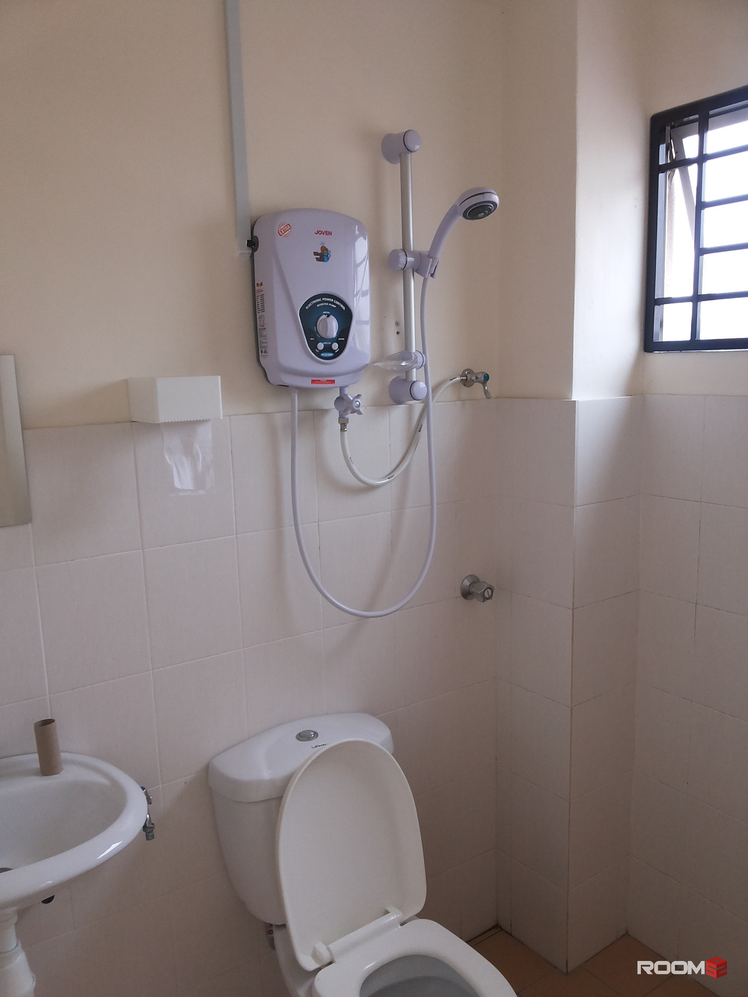 FULL FURNISHED PRIVATE MEDIUM ROOM @ Cheras Intan Apartment, Batu 9 Cheras