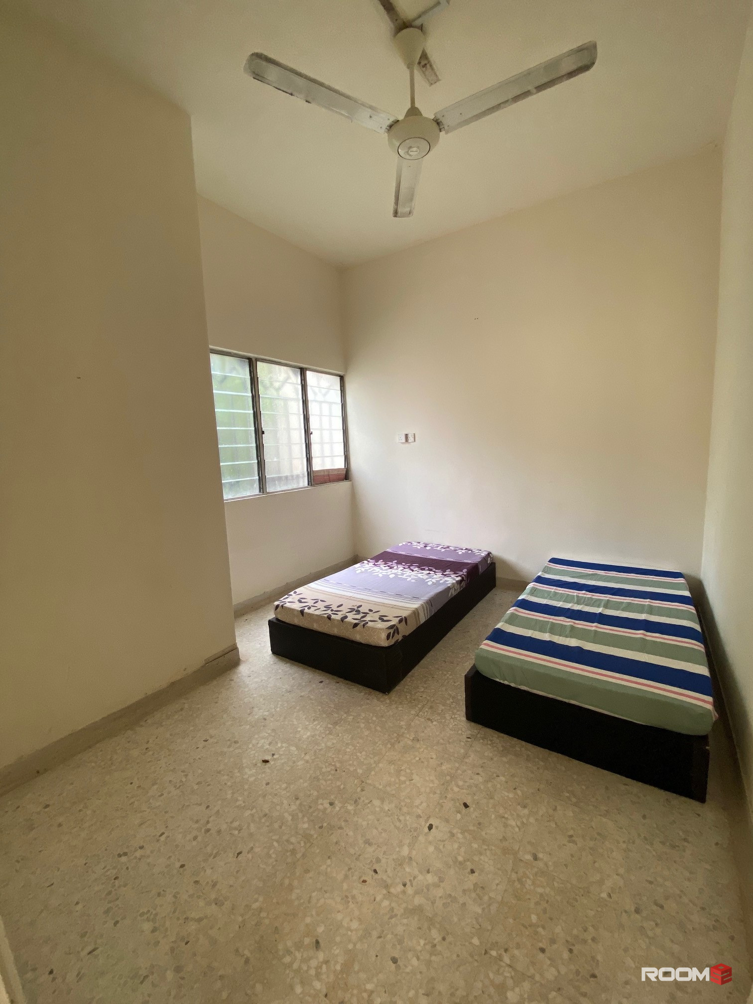 2 Rooms left @ Damansara Utama link hse walk to BU MRT, Starling Mall, Uptown shops and One Utama