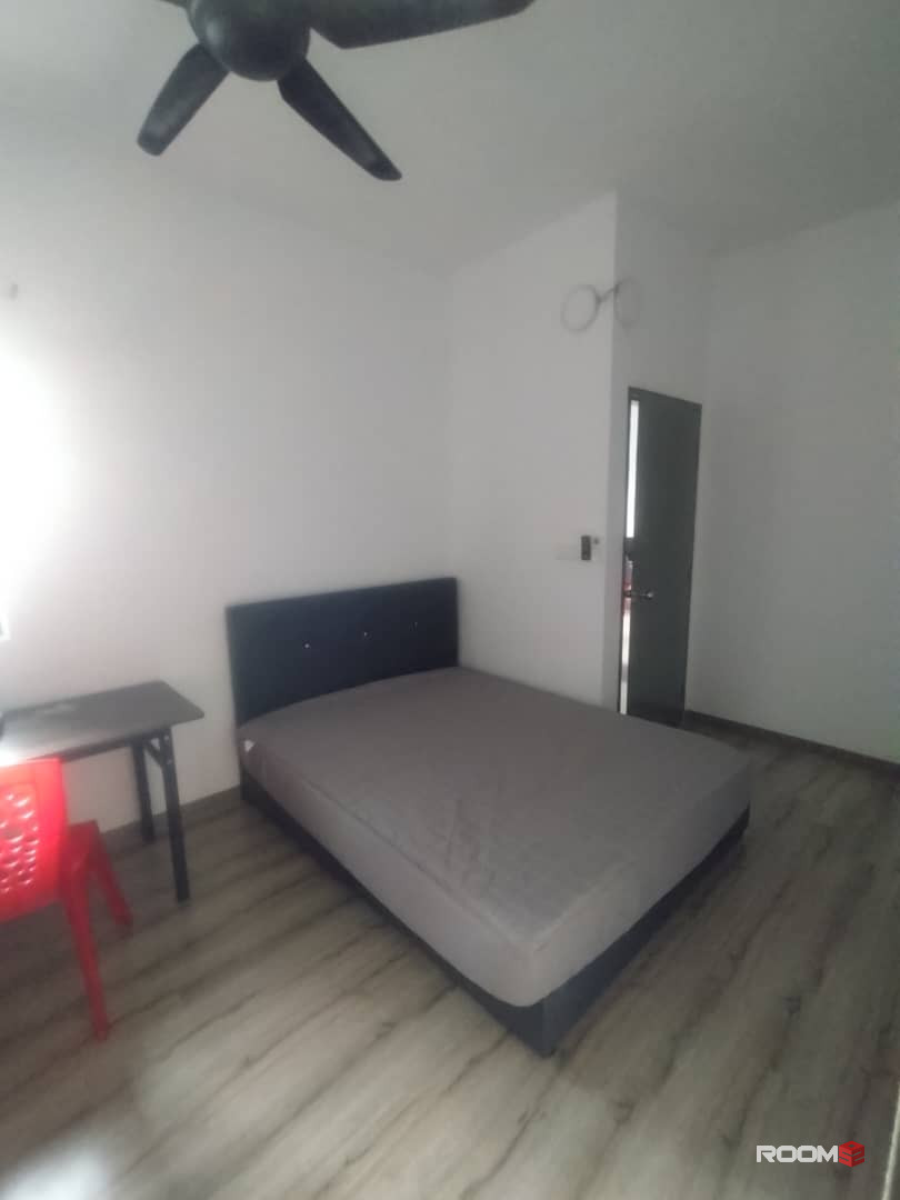 1 Master Room to Let at Kepong Baru