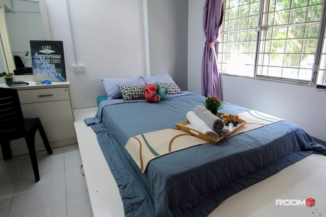 Danau Idaman @ Taman Desa - Master Room with Private Bathroom