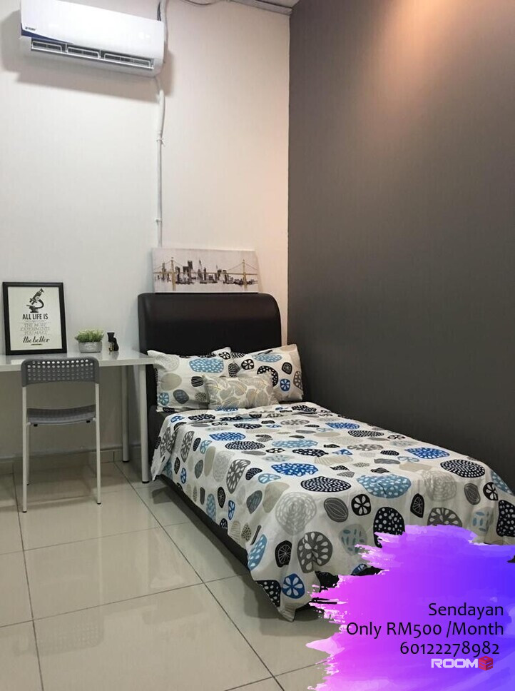 Fully Furnished + WiFi & AC FREE Single Room for RENT at Bandar Sri Sendayan, Sendayan