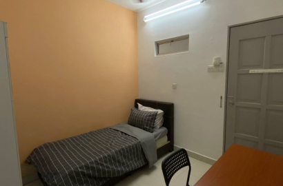 ✨Fully Furnished Big Single Room @ PJS 7 Landed House✨