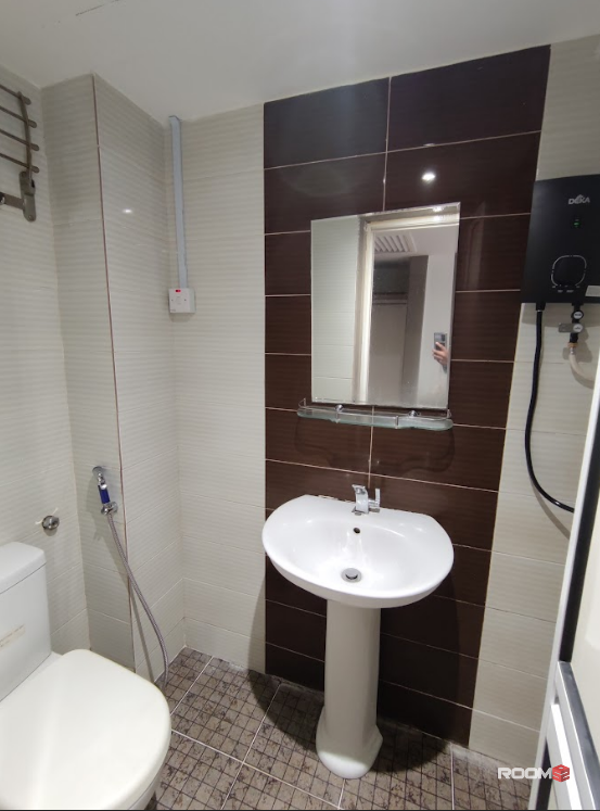 🔥ZERO DEPOSIT🔥@ MASTER ROOM WITH PRIVATE TOILET 🧸🌻