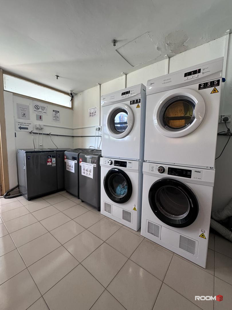 0% deposit , private room, nice bathroom , nearby CIQ