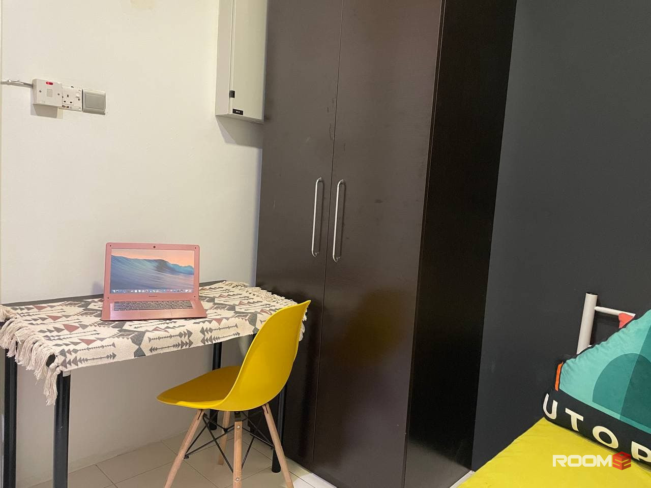 Zero Deposit Single Room at Taragon Puteri YKS near to Bukit Bintang & KLCC
