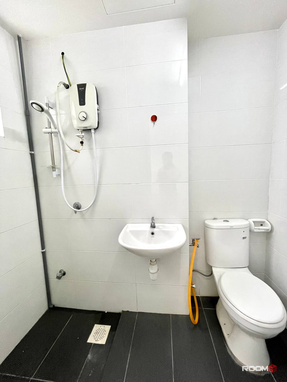 [ Bilik Sewa - MASTER ] FEMALE - di PERMATA RESIDENCE ( AEON/ Mahkota Walk/ Columbia Hospital )