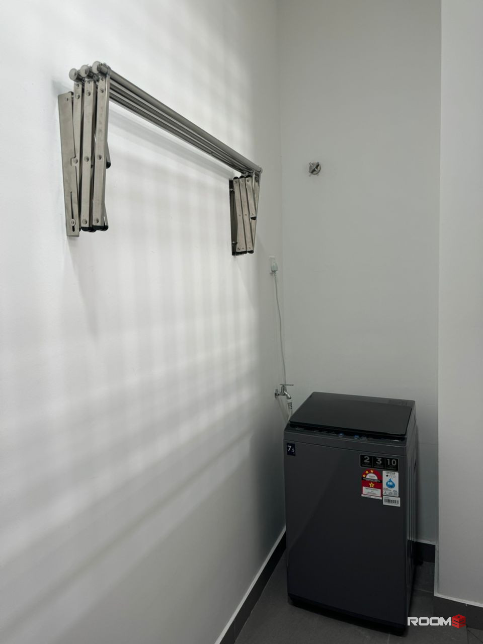 🔥VERANDO RESIDENCY, PJ, NEW CONDO MASTER Room🔥Fully Furnish NEW 10” Mattress Aircond Wardrobe Table Chair