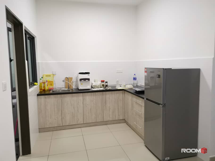 own balcony room kl view included parking kepong the henge