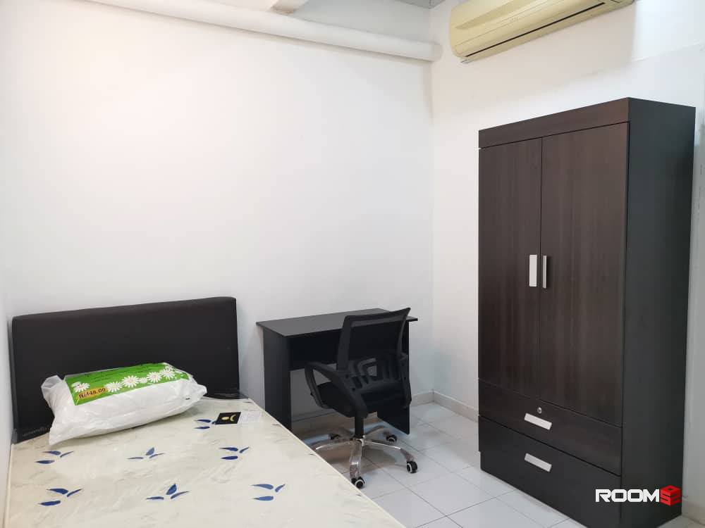 SINGLE ROOM @ USJ (Near LRT / Free Utilities) - Actual Unit Photo
