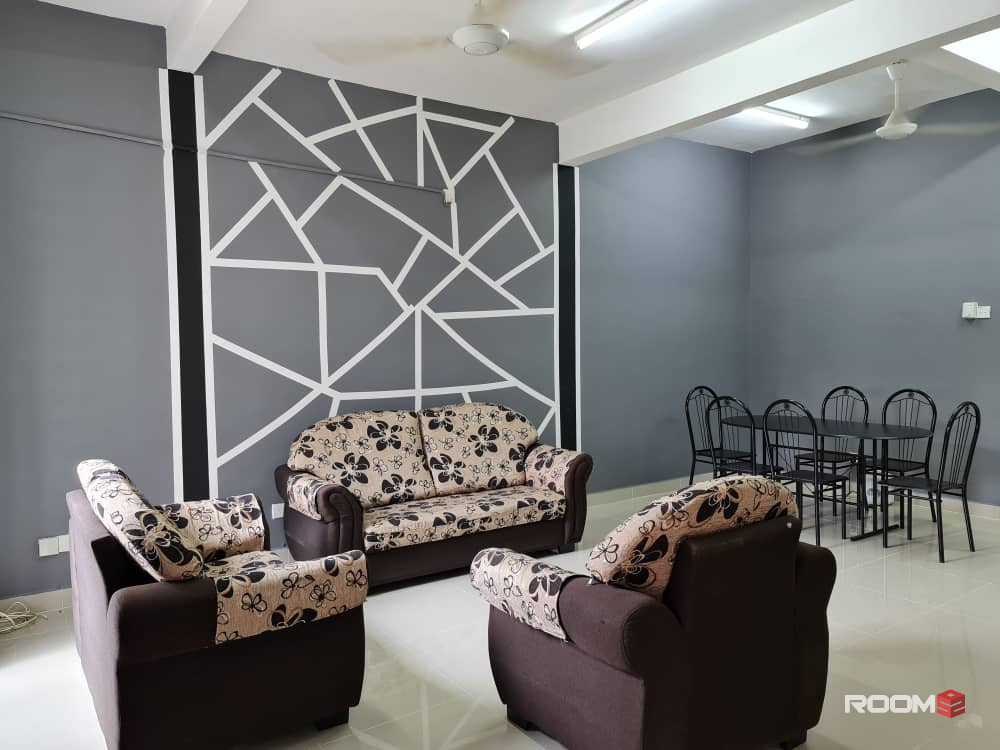 Single Room at Seremban, Negeri Sembilan 🔥 👉 Bilik Sewa Seremban (𝟓𝟎 % 𝐃𝐢𝐬𝐜𝐨𝐮𝐧𝐭 😍) Suriaman, Bdr Sri Senday