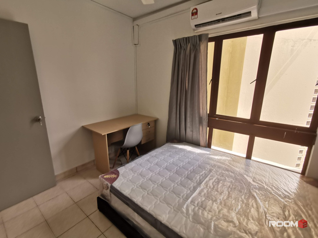 [Free Utilities & Low Depo 👍] Fully Furnished Room @ Palm Spring, Kota Damansara