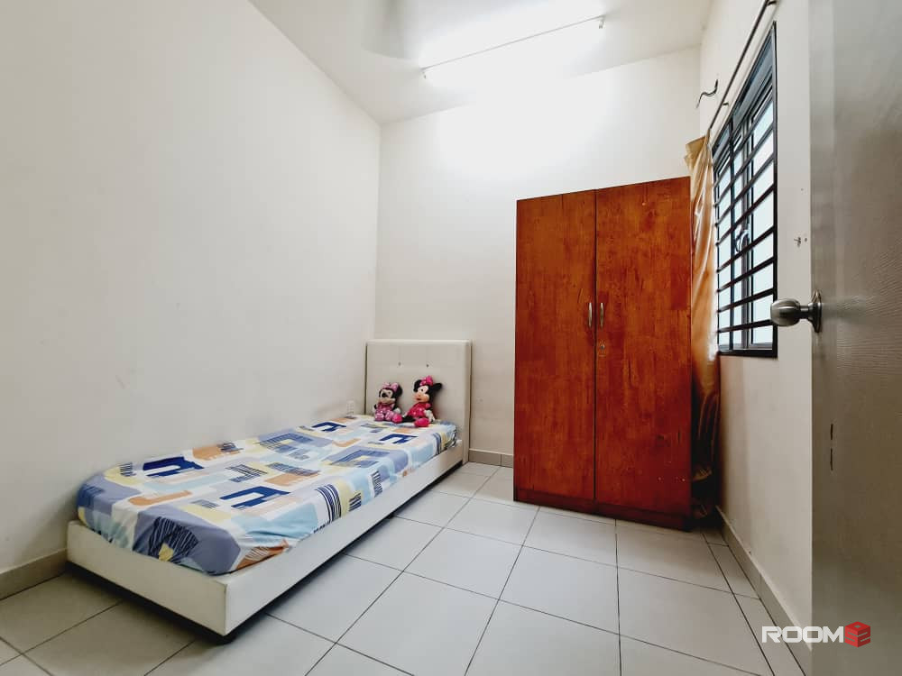 SINGLE ROOM AT SEREMBAN 2, BILIK SEWA SAUJANA TROPIKA {FREE UTILITY} AEON, CENTRIO, KLIA (AREA, OFFER, UNIT, LANDMARK)