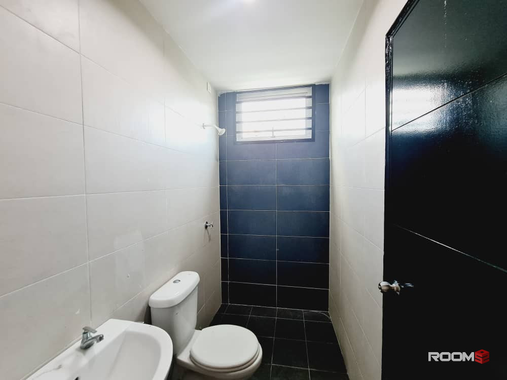 SINGLE ROOM AT SENDAYAN (FEMALE), BILIK SEWA SURIAMAN 3 {FREE UTILITY} AEON, MYDIN, KPJ (AREA, OFFER, UNIT, LANDMARK)