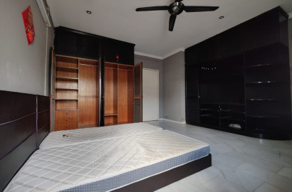 Master Room Private Bathroom & Balcony @ Sunway PJS 9 (near Pinnacle/Medical/GEO)