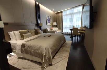 Banyan Tree Signature Pavilion, daily/monthly/yearly