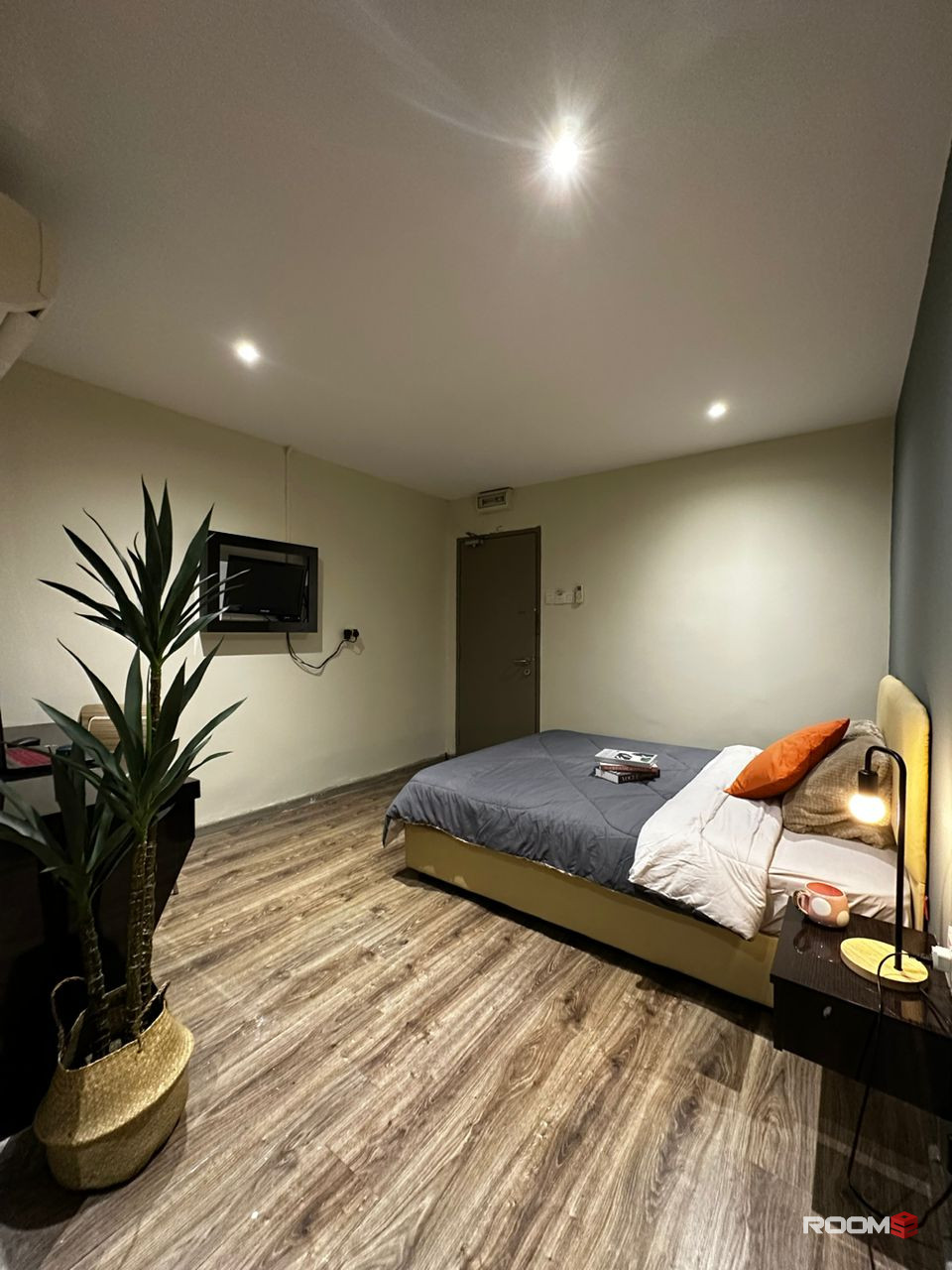 Zero Deposit Room with private bathroom @ Chow Kit near to HKL, LRT Chow Kit❗❗