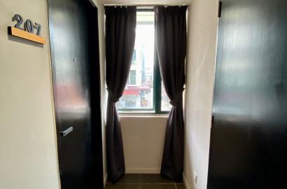 Room Location Near To IKEA Damansara 🏣, Metropolitan Square ! Walking Distance To Bus Stop 🚎