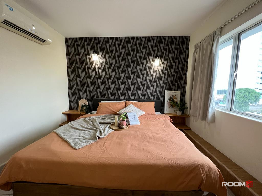 🏡 Zero Deposit Co-Living Room at SK Hotel Jalan Sri Kota 1, Kajang, Malaysia🏡 LIMITED UNIT LEFT ❗😲 Room with own bath