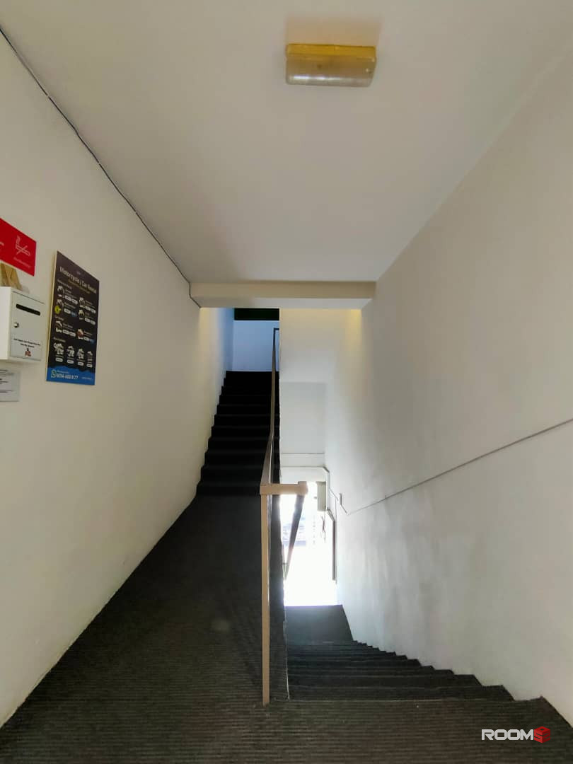 💰Walking Distance to LRT Kelana Jaya🍳Zero Deposit🛁Master Room Attached with Private Bathroom🛁