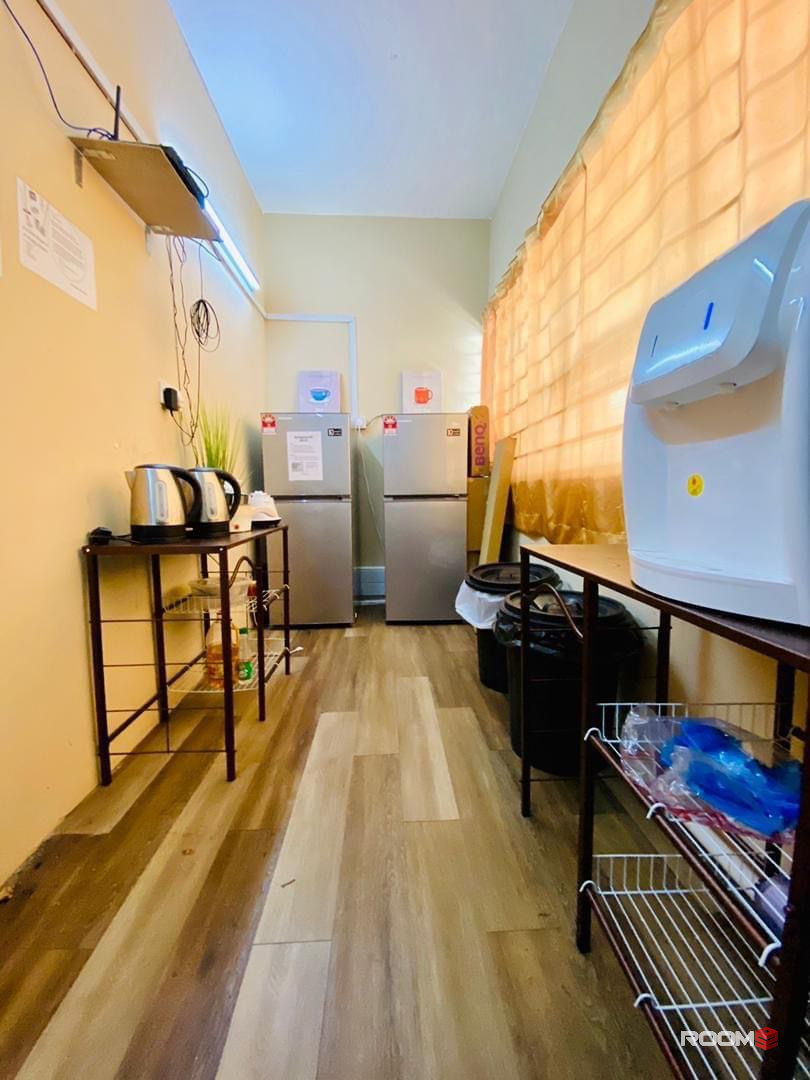🚩🚩SS2 HOT UNIT MASTER ROOM WITH BATHROOM