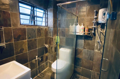 🚩🚩SS2 HOT UNIT MASTER ROOM WITH BATHROOM