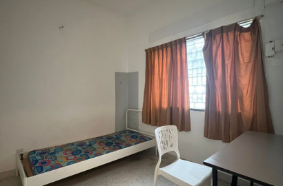 🆓💰 Free Deposit! 🛋️🛏️ Middle Room at SS2, Petaling Jaya 🏠🏞️ Easy Access to SS2 Park, The Hub SS2 🏞️🚀🏢