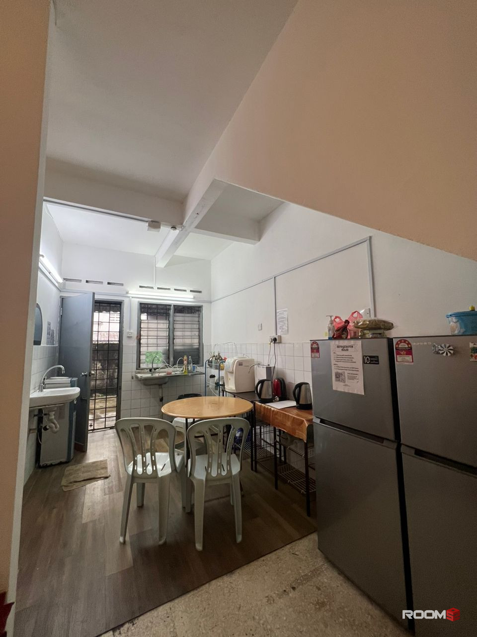 🆓💰 Free Deposit! 🛋️🛏️ Middle Room at SS2, Petaling Jaya 🏠🏞️ Easy Access to SS2 Park, The Hub SS2 🏞️🚀🏢