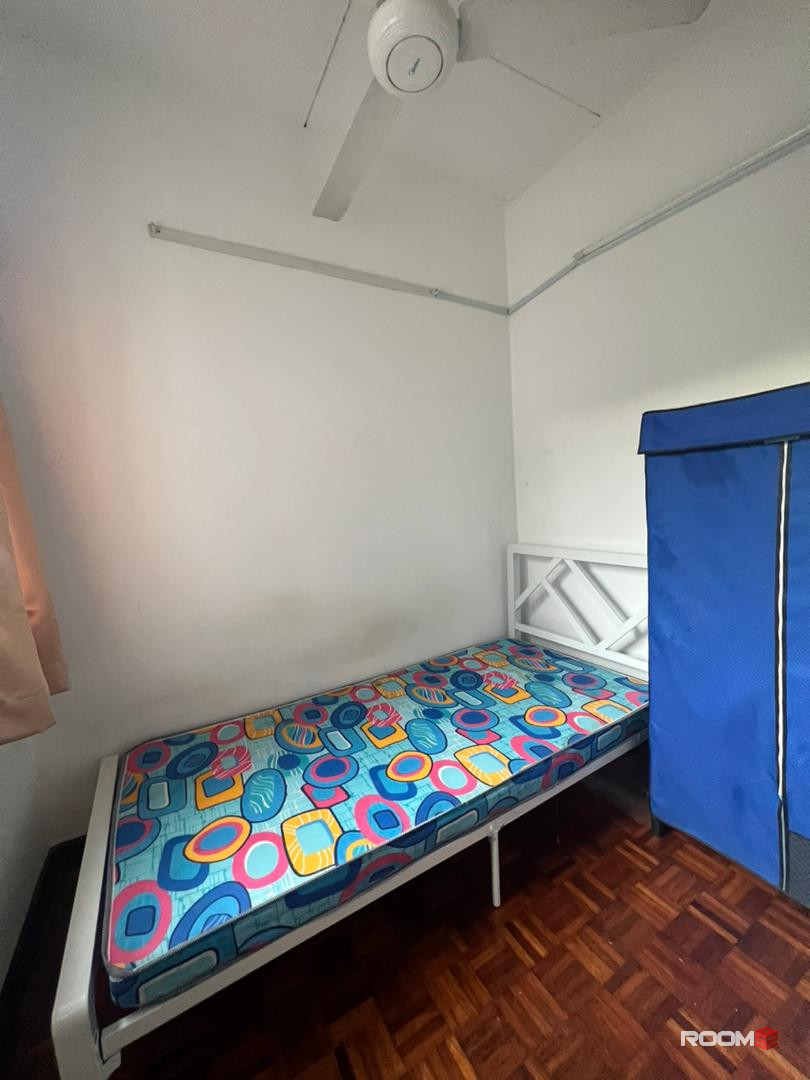 🔥🔥🏠✨PJ SS2 Single Room🌟✨🌈With Funiture, Free WiFi and Clean Environment🛏️💼🪑