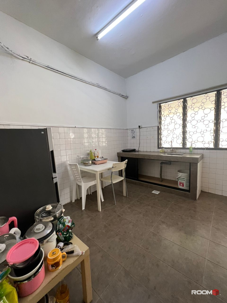 Fantastic location of SS2, Petaling Jaya! 🌟 Low Deposit Bandar Utama 12 Single Room To Rent With WiFi! 🌐💻