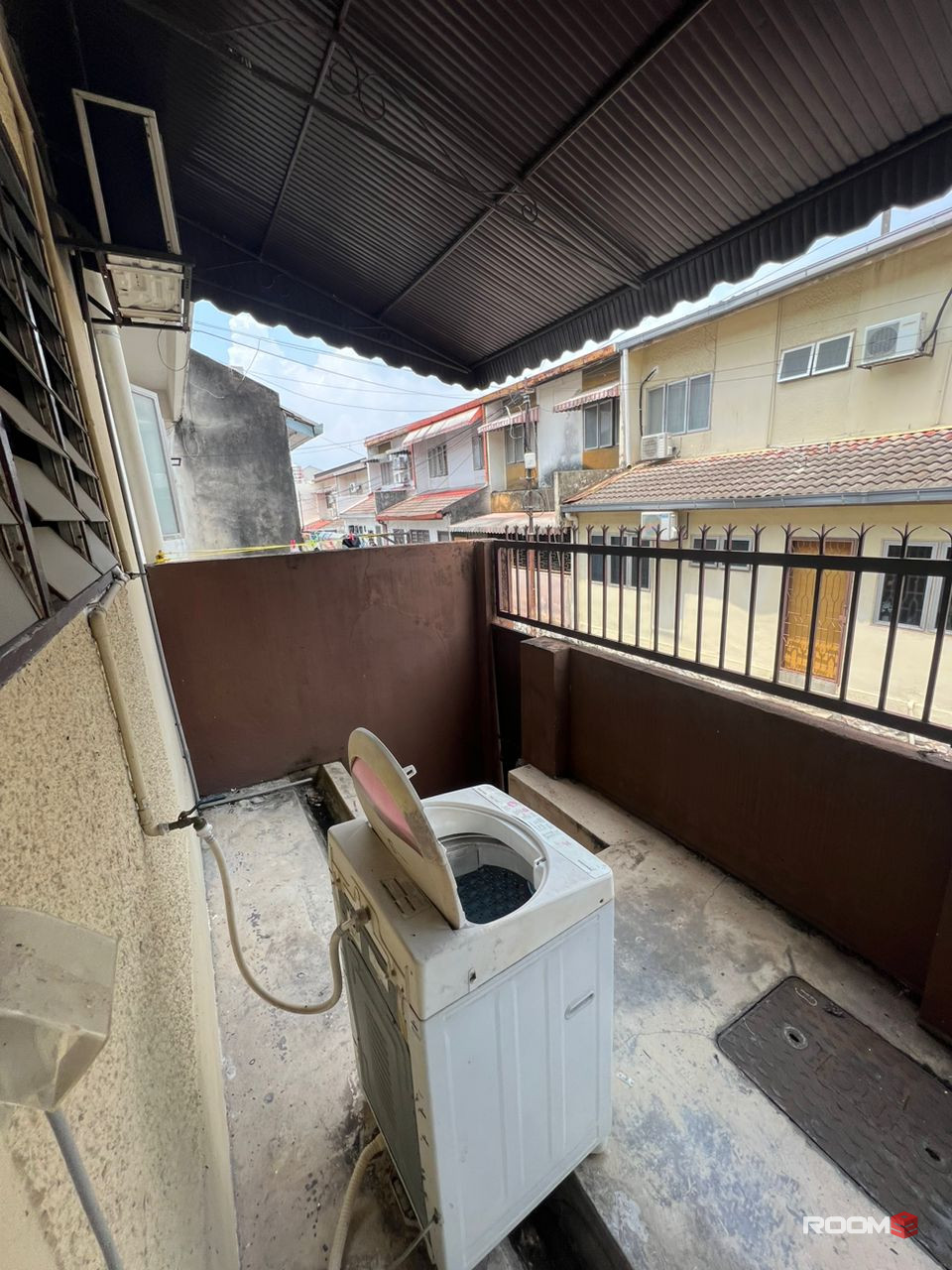 Fantastic location of SS2, Petaling Jaya! 🌟 Low Deposit Bandar Utama 12 Single Room To Rent With WiFi! 🌐💻