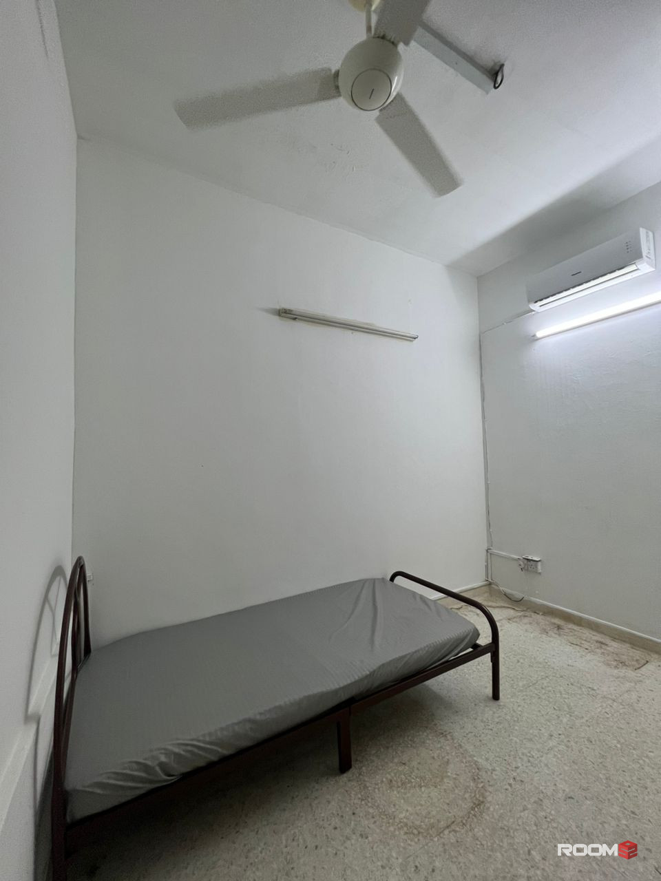 Fantastic location of SS2, Petaling Jaya! 🌟 Low Deposit Bandar Utama 12 Single Room To Rent With WiFi! 🌐💻
