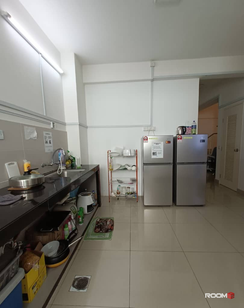 Non-Sharing Single Room for Rent at USJ 9 🛌 near to Taipan LRT