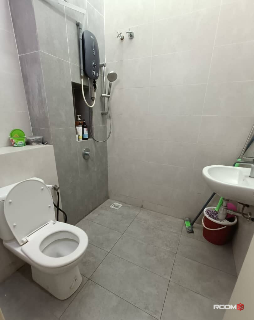 Non-Sharing Single Room for Rent at USJ 9 🛌 near to Taipan LRT