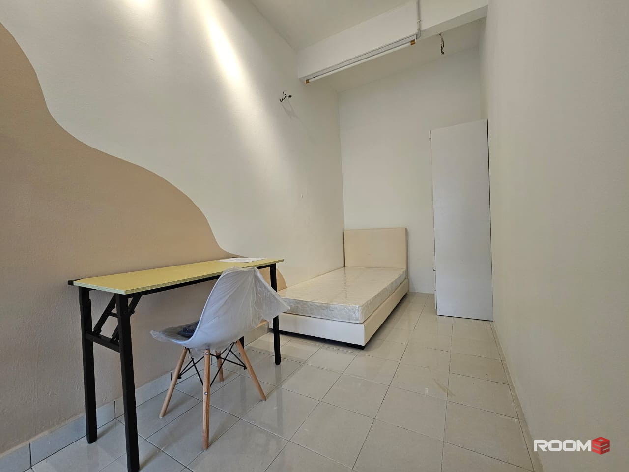 Bandar Bukit Tinggi 2 Single Room